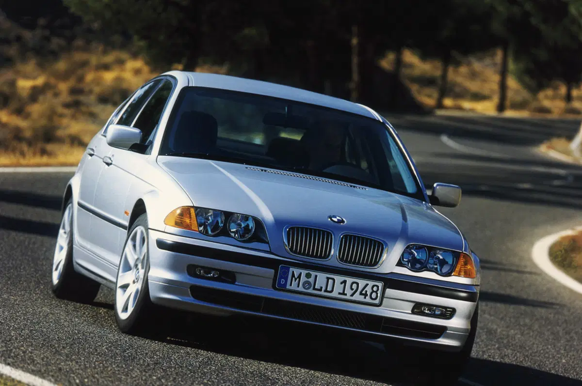 BMW Serie 3: una storia lunga sei generazioni (11)