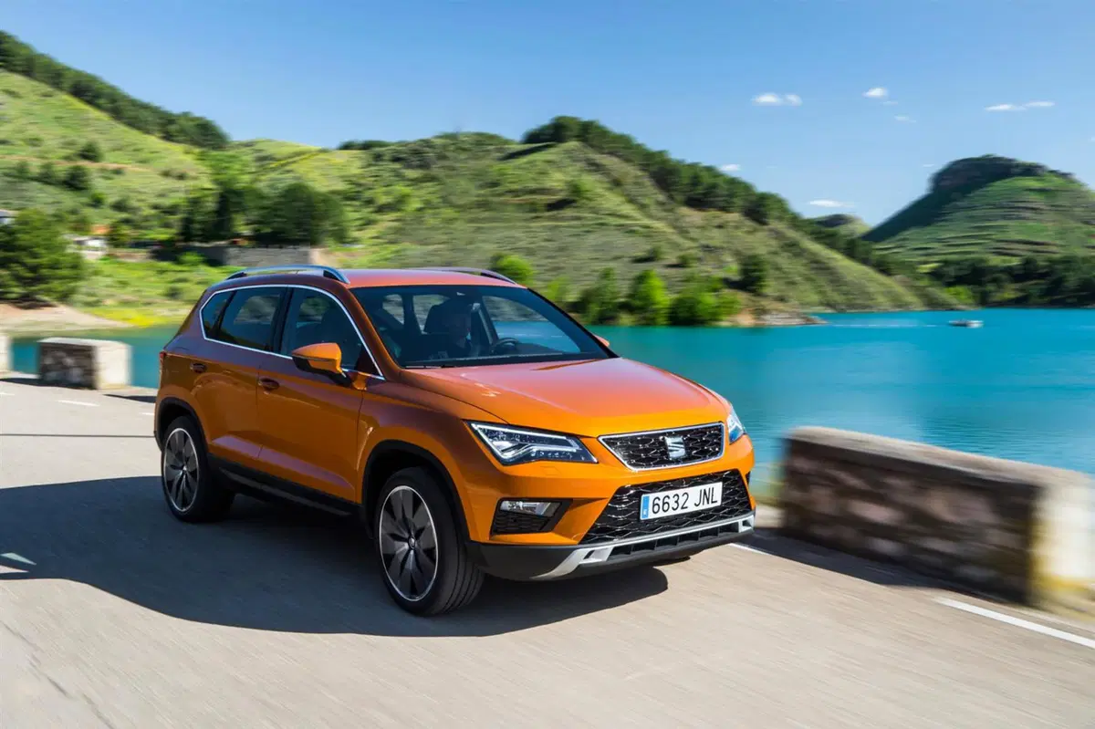 Quale comprare, Confronto: Seat Ateca 1.6 TDI Style Vs Hyundai Tucson 1.7 CRDi Comfort (2)