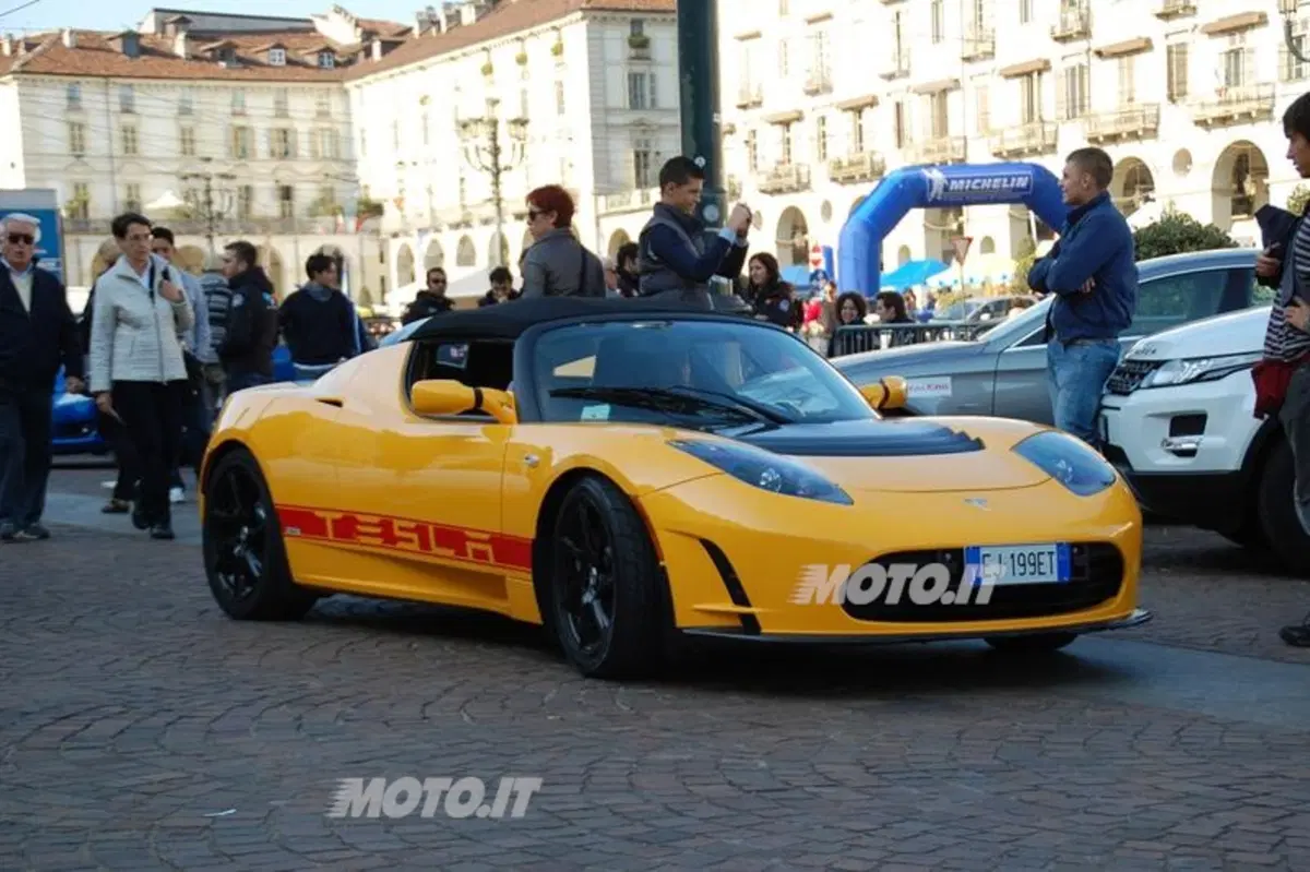 Tesla Roadster (5)