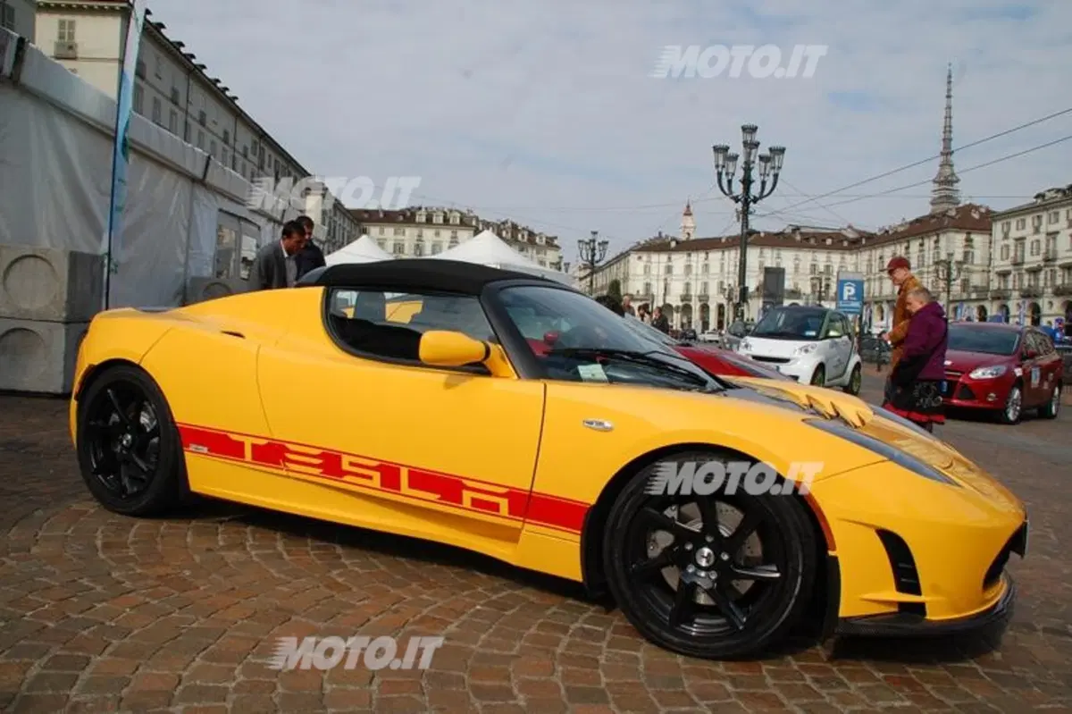 Tesla Roadster (9)