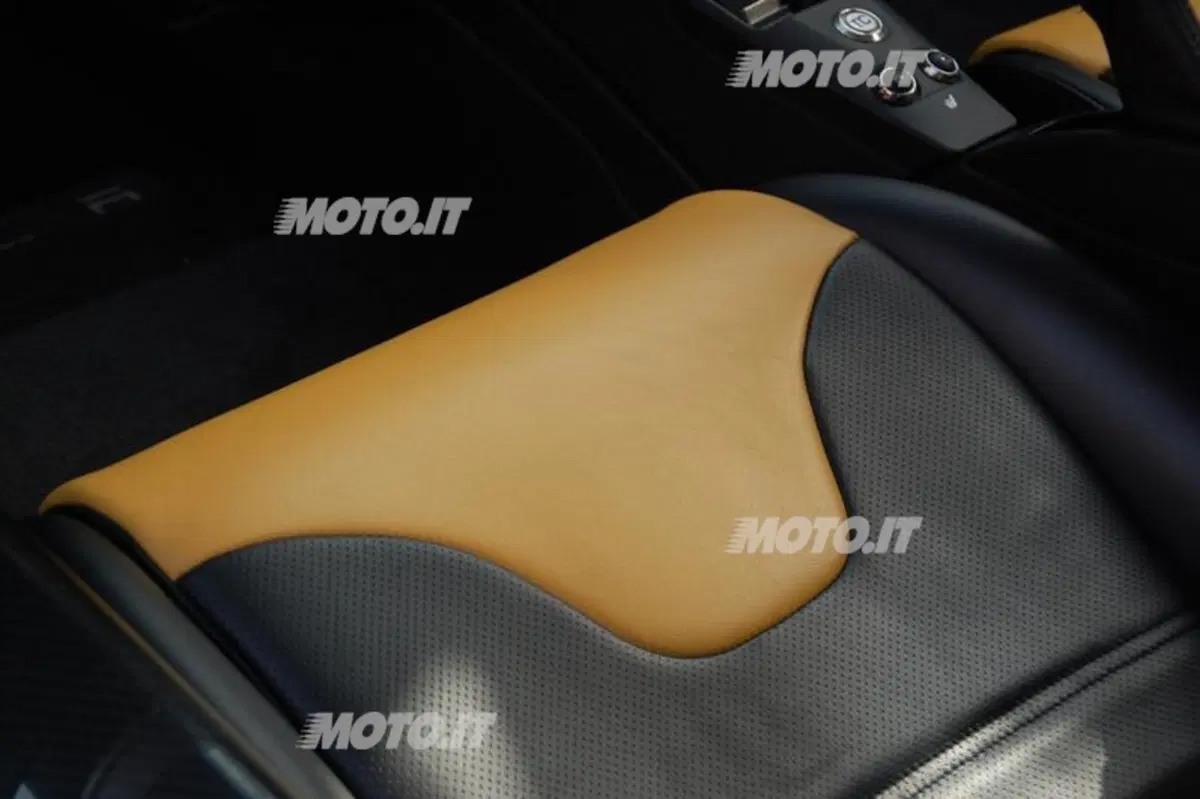Tesla Roadster (45)