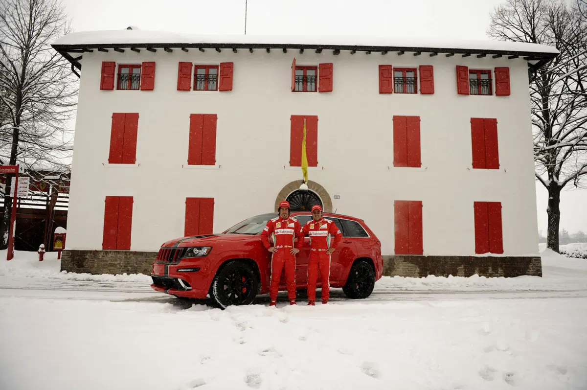 Due Jeep Grand Cherokee SRT8 per Alonso e Massa (3)