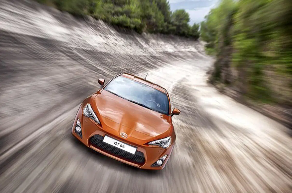 Toyota GT-86: in U.K. costa 24.995 sterline (8)