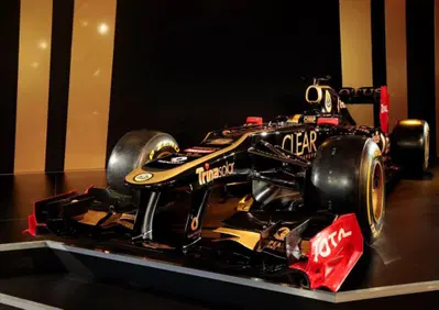 Lotus E20: svelata la monoposto 2012