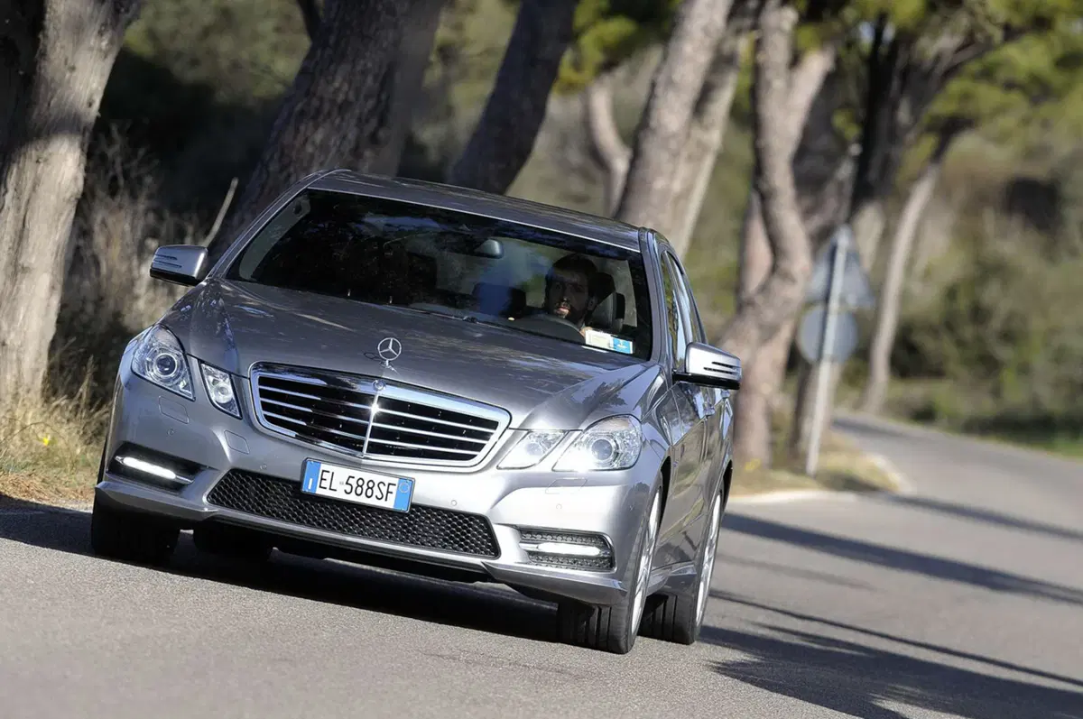 Mercedes-Benz Classe E Model Year 2012