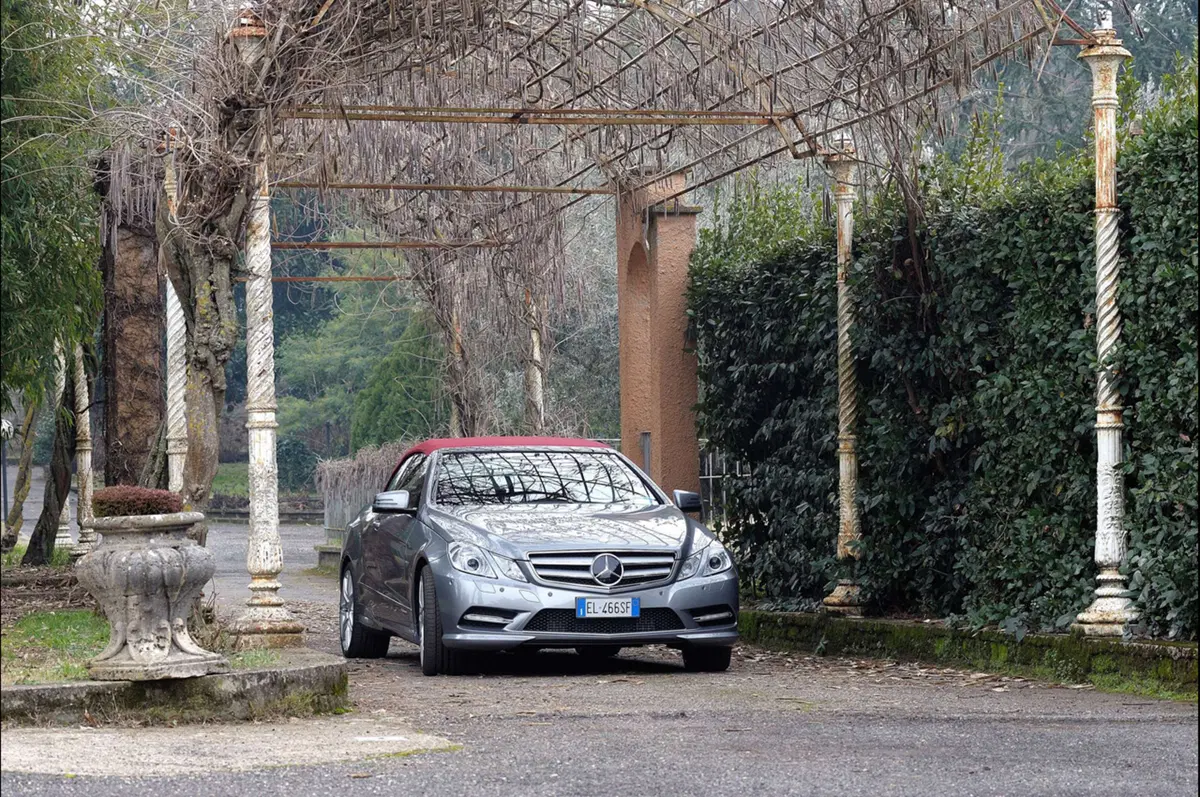 Mercedes-Benz Classe E Model Year 2012 (9)