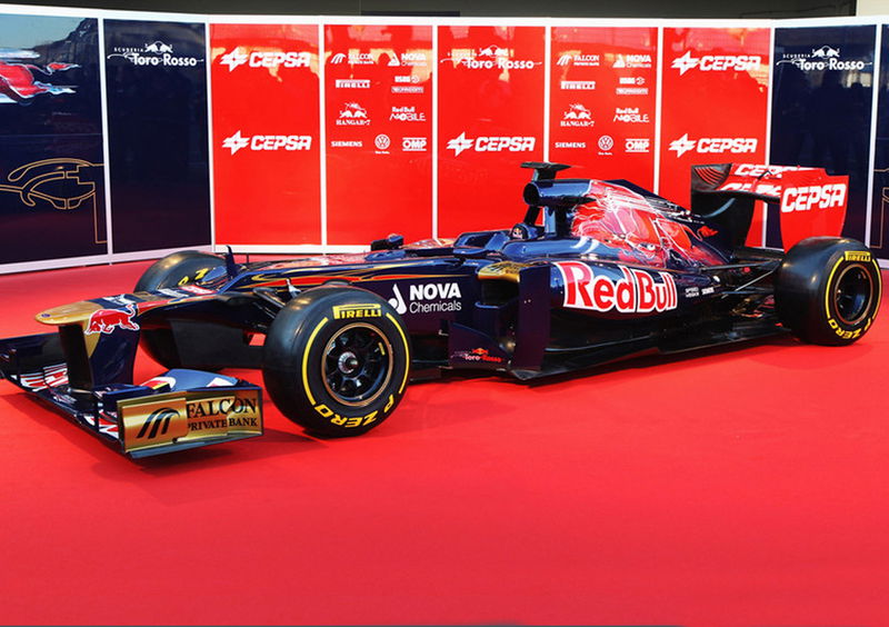 Toro Rosso STR7: la monoposto 2012