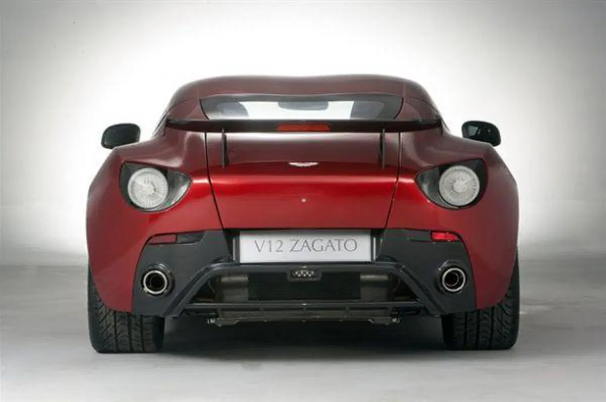 Aston Martin V12 Zagato: ecco la versione definitiva (5)