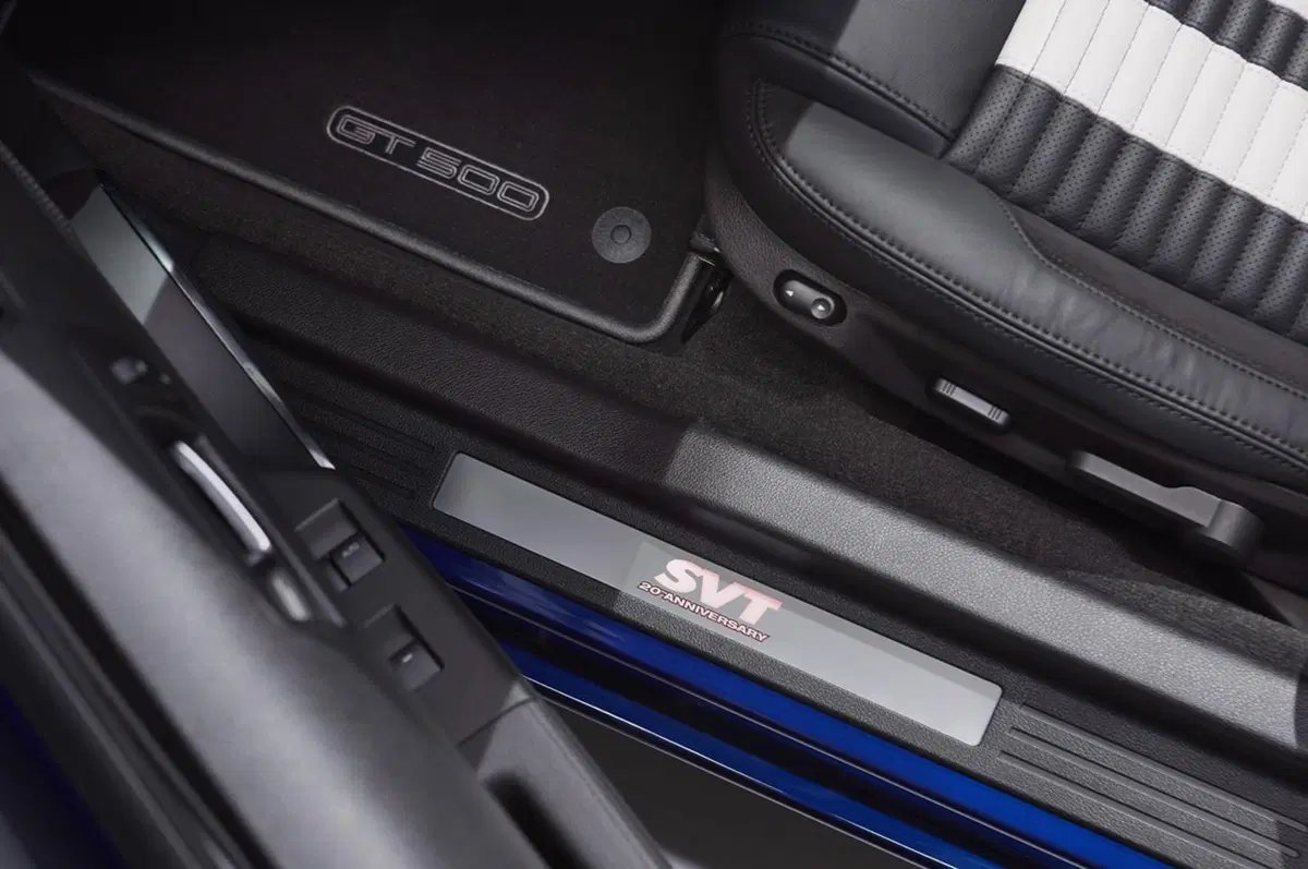 Ford Shelby GT500 Convertible: presentata a Chicago (3)