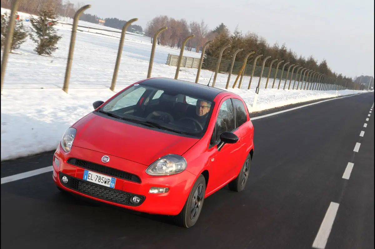 Fiat Punto TwinAir Turbo 0.9. (2)
