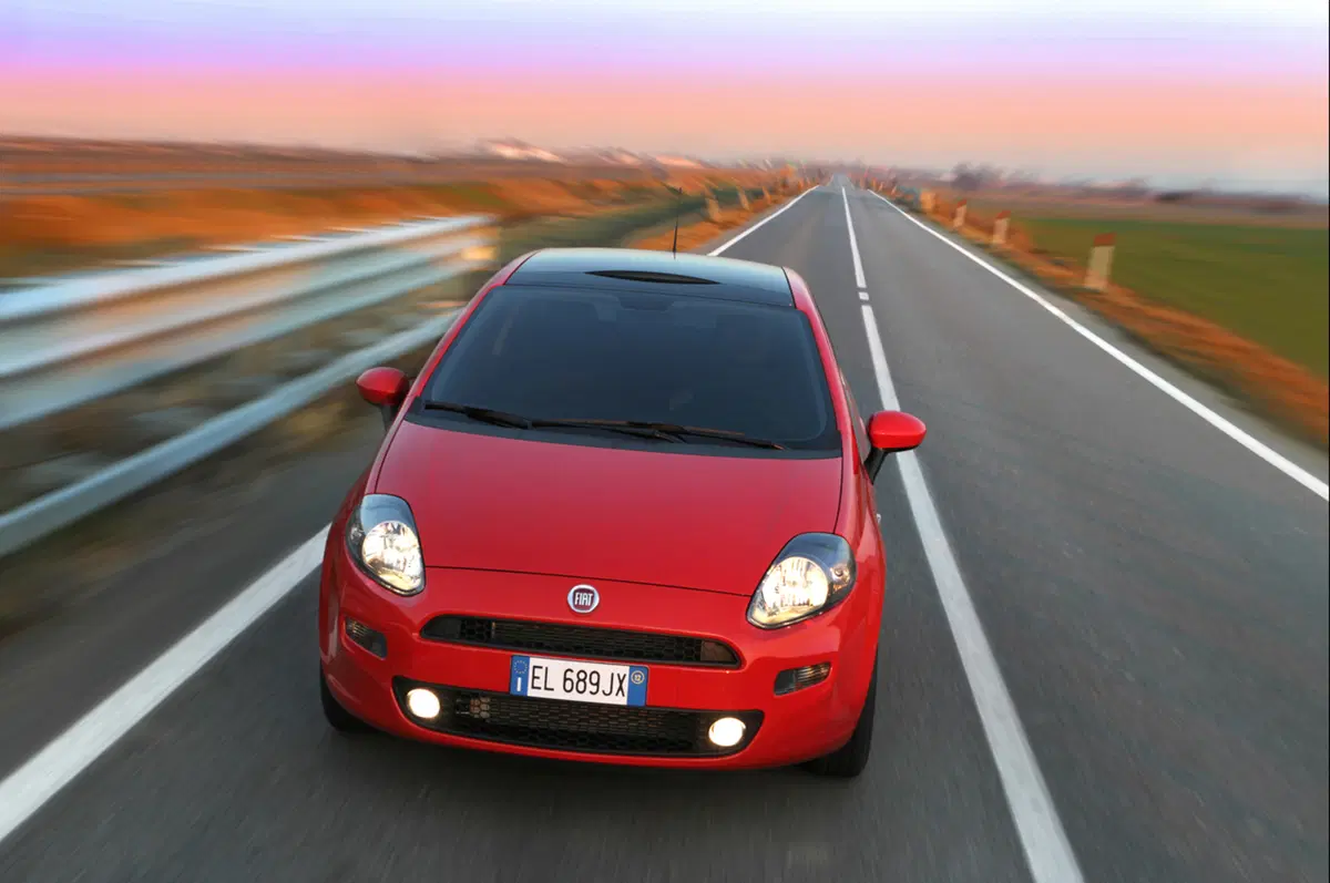 Fiat Punto TwinAir Turbo 0.9. (9)