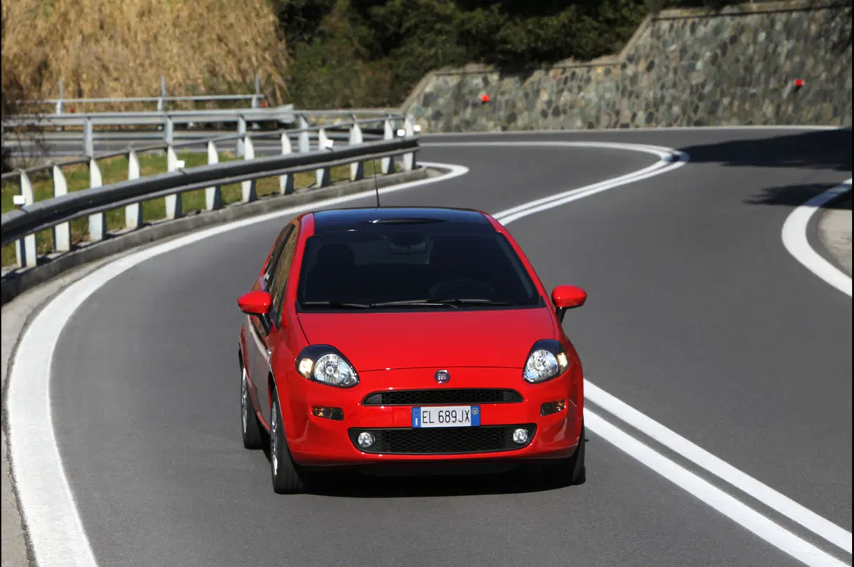 Fiat Punto TwinAir Turbo 0.9. (10)
