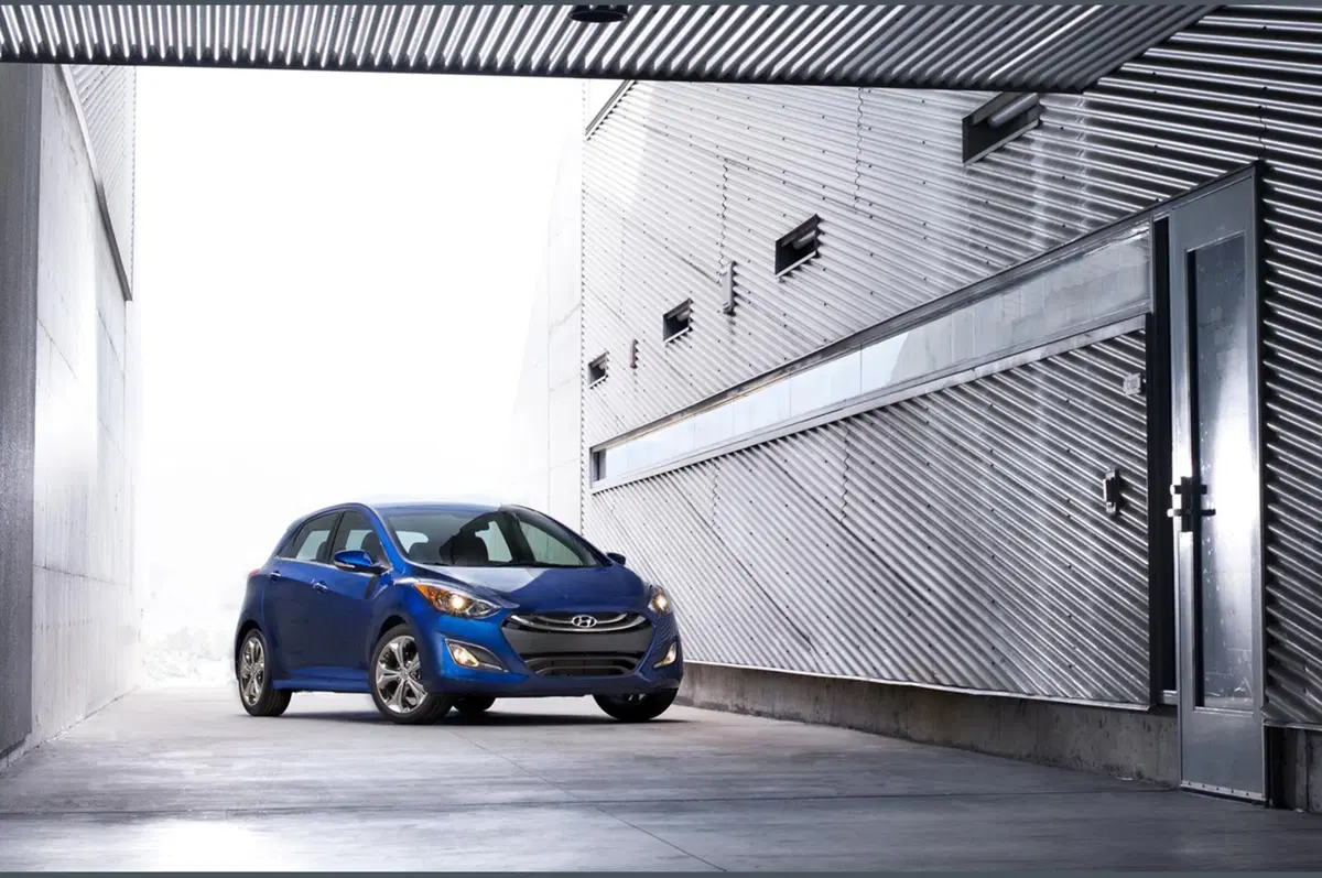 Hyundai Elantra GT: al debutto a Chicago (2)