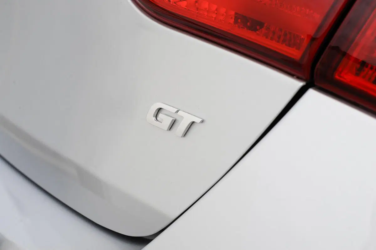 Hyundai Elantra GT: al debutto a Chicago (27)