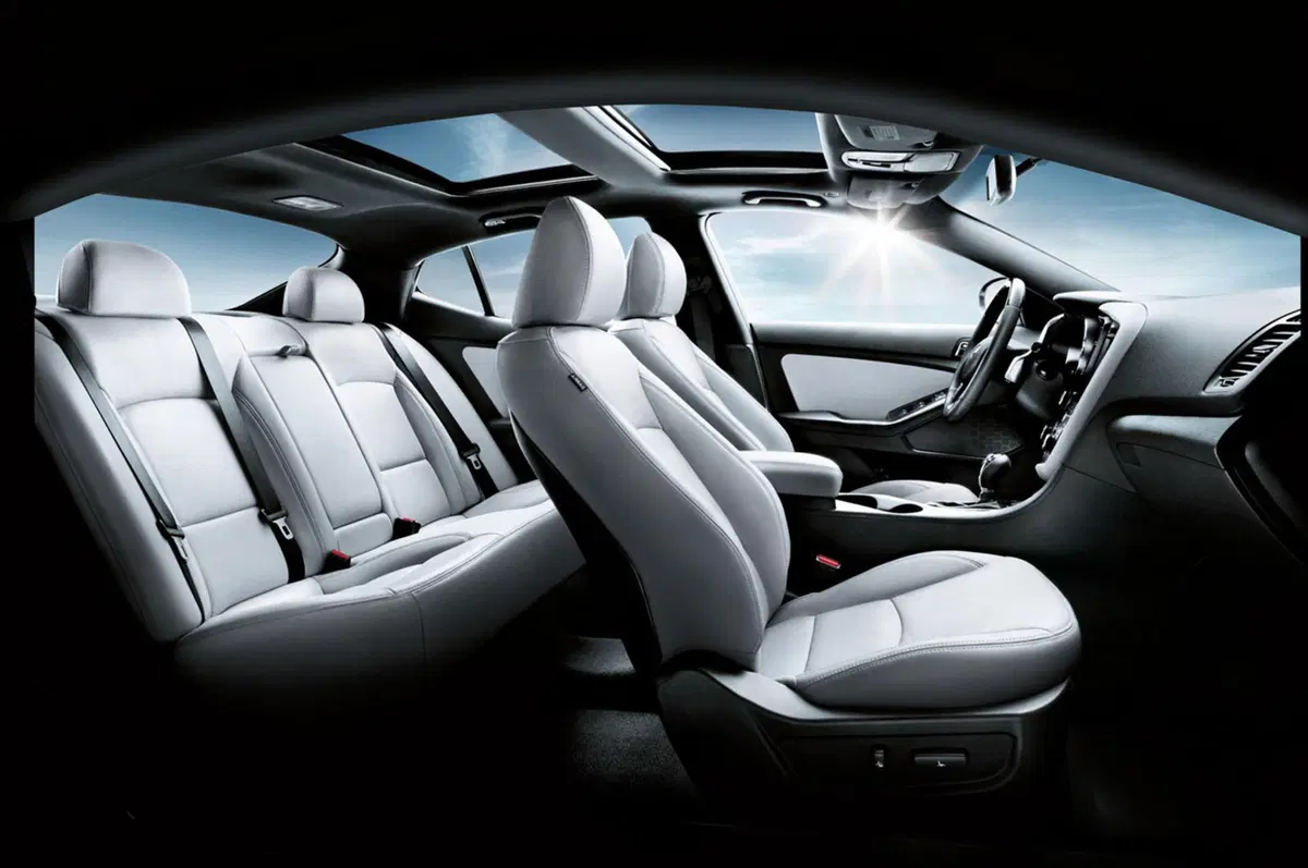 Kia Optima SX Limited (3)