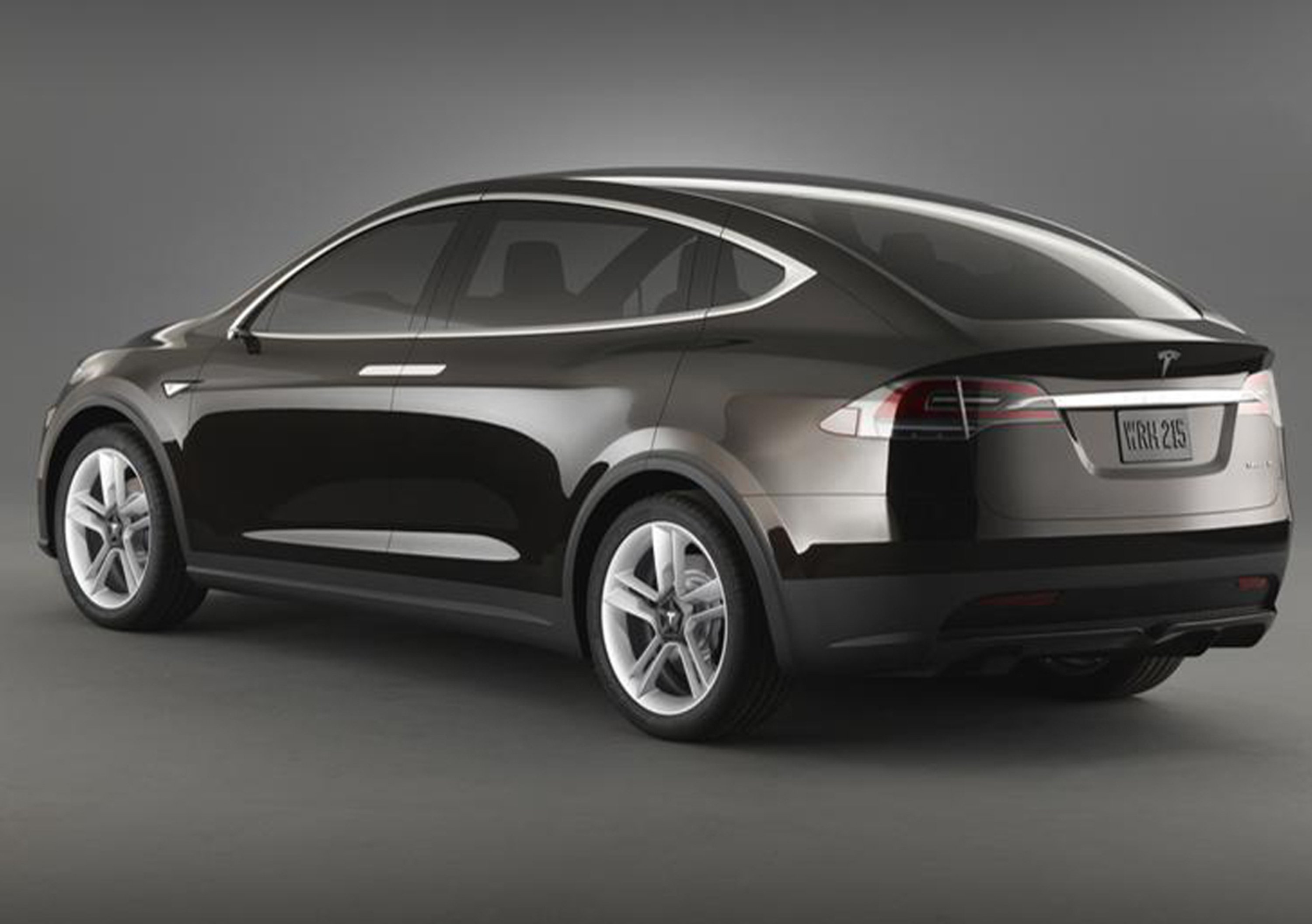 Tesla Model X: registrate gi&agrave; 500 ordinazioni