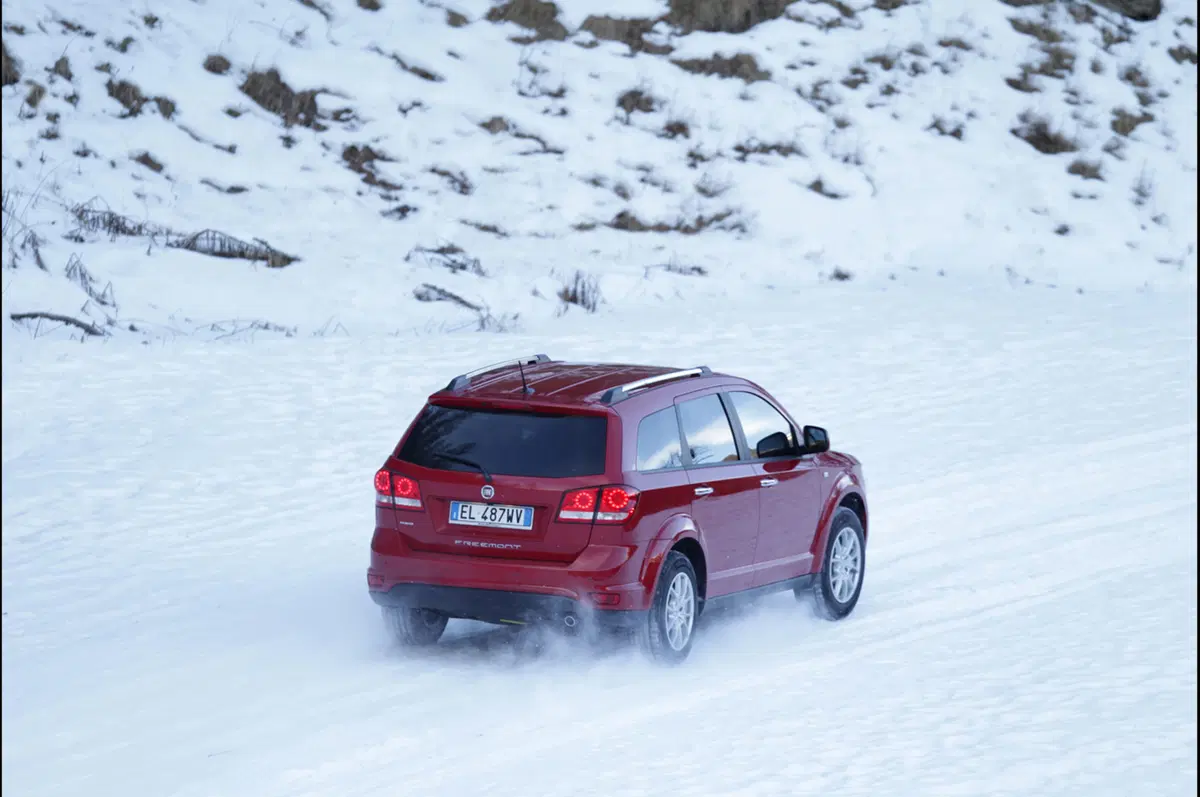 Fiat Freemont AWD 2.0 Multijet 2 e 3.6 V6 (5)