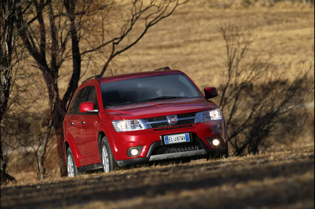 Fiat Freemont AWD 2.0 Multijet 2 e 3.6 V6 (17)