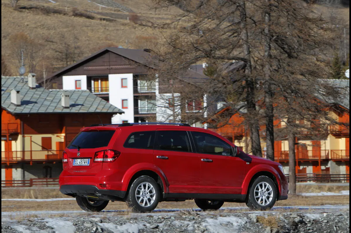 Fiat Freemont AWD 2.0 Multijet 2 e 3.6 V6 (22)