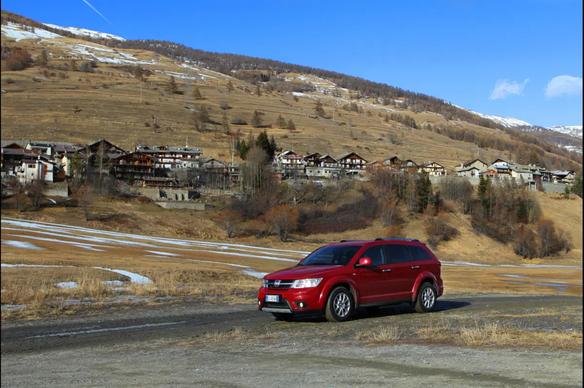 Fiat Freemont AWD 2.0 Multijet 2 e 3.6 V6 (24)
