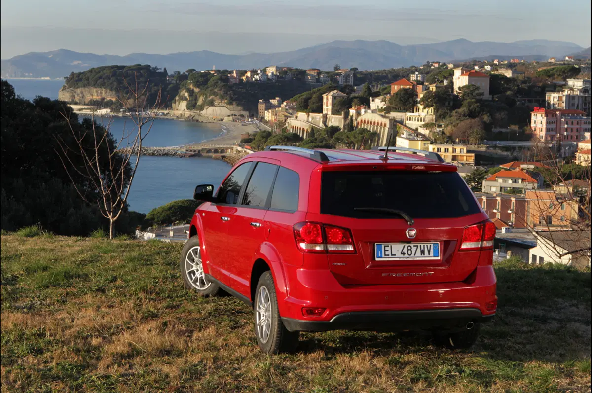 Fiat Freemont AWD 2.0 Multijet 2 e 3.6 V6 (36)