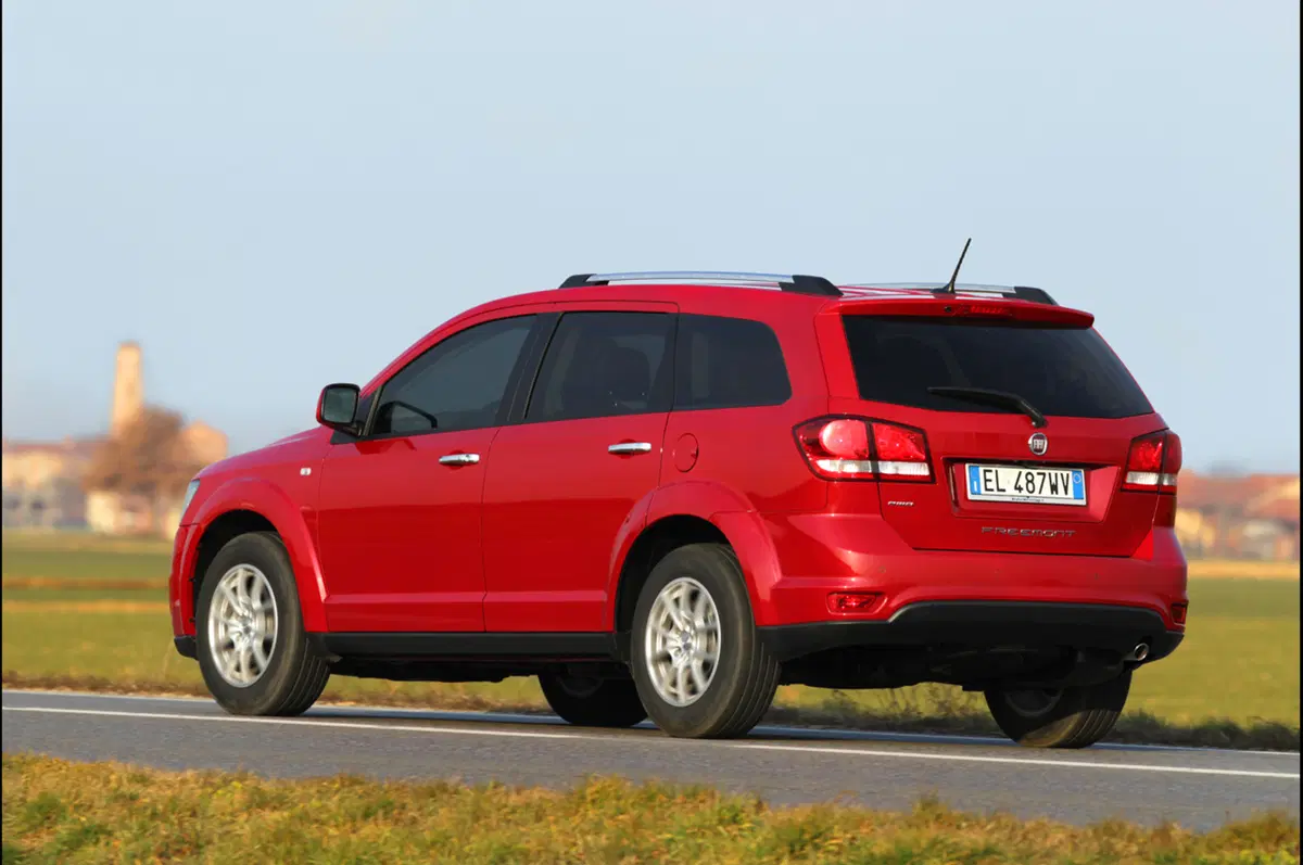 Fiat Freemont AWD 2.0 Multijet 2 e 3.6 V6 (39)