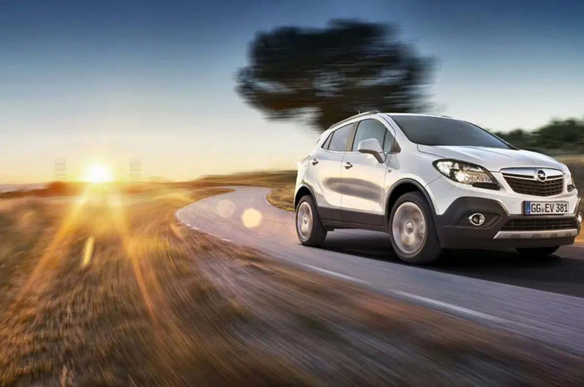 Opel Mokka: nuove immagini ufficiali e prima foto degli interni (2)
