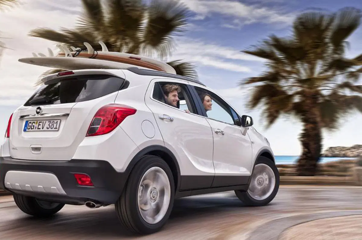 Opel Mokka: nuove immagini ufficiali e prima foto degli interni (3)