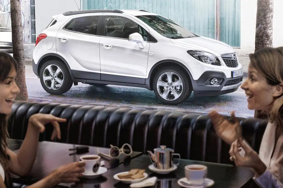 Opel Mokka: nuove immagini ufficiali e prima foto degli interni (7)