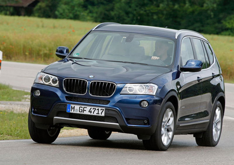 BMW X3 xDrive28i: ora con propulsore da 2.0 litri