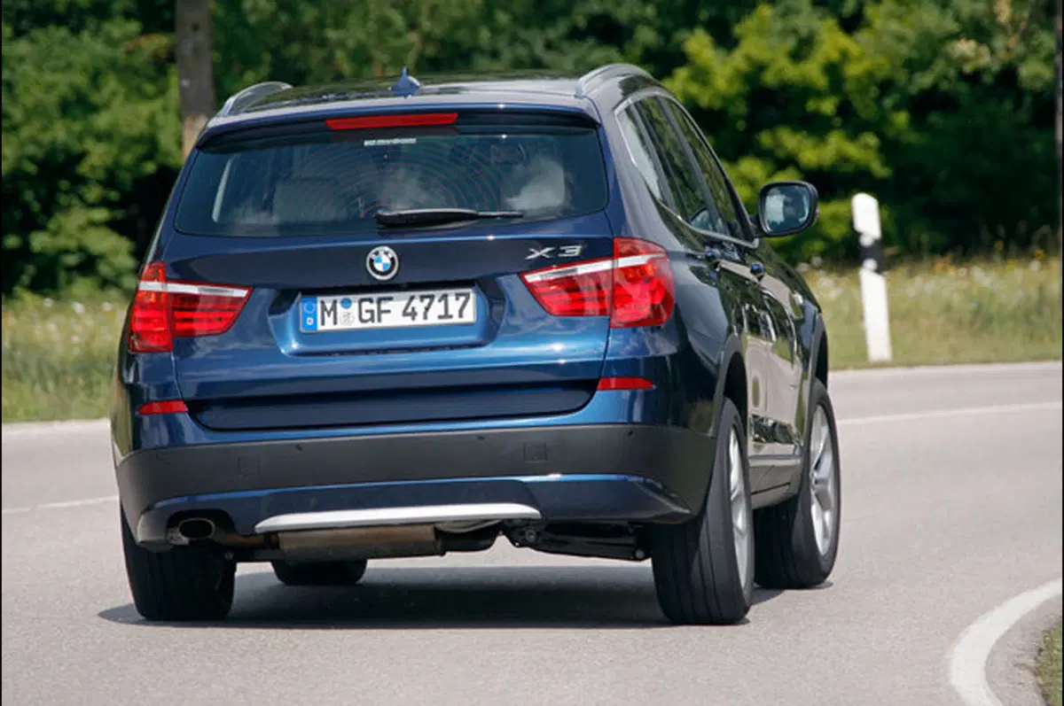 BMW X3 xDrive28i: ora con propulsore da 2.0 litri (5)