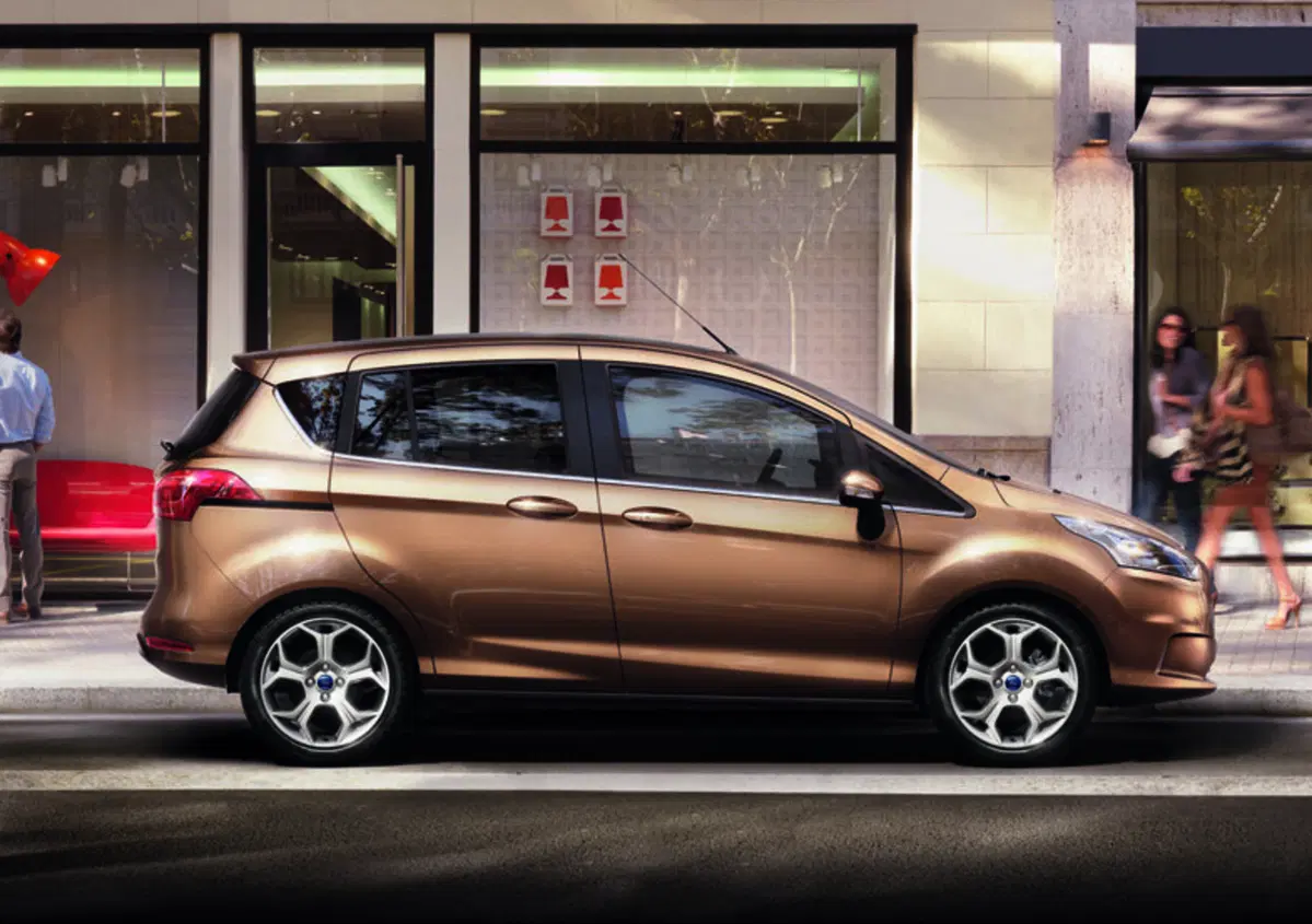 Ford: avviata in Romania la costruzione della B-MAX