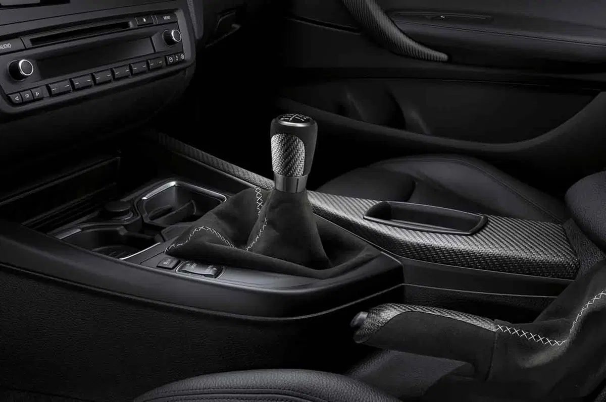 BMW Serie 1, Serie 3 e Serie 5 con pacchetto M Performance (14)