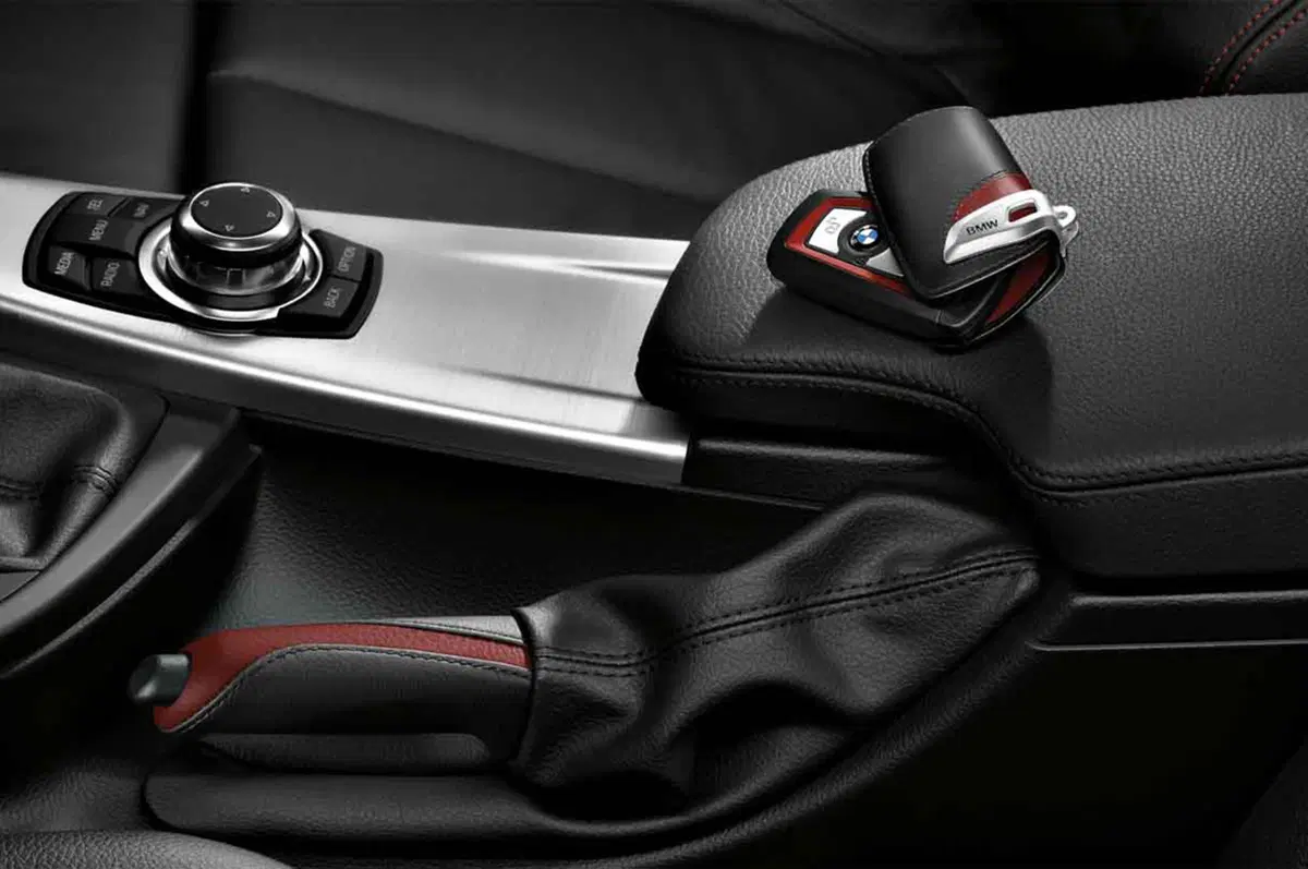 BMW Serie 1, Serie 3 e Serie 5 con pacchetto M Performance (15)