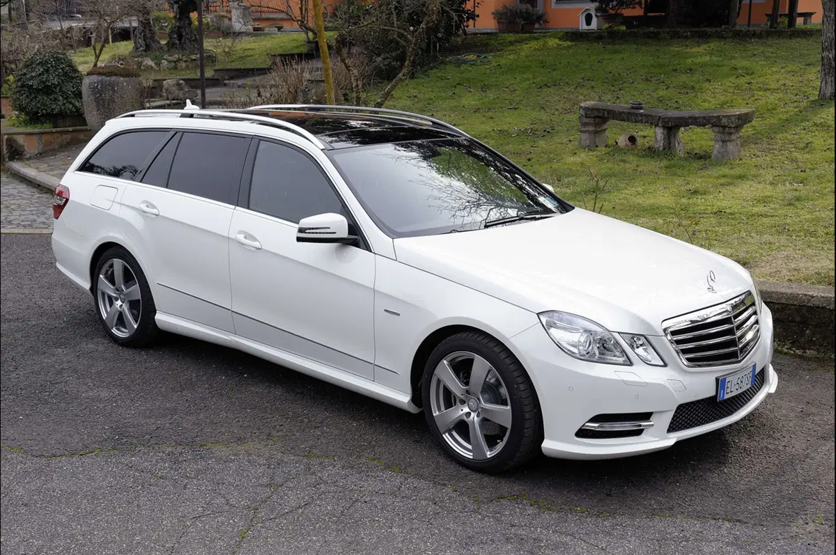 Mercedes-Benz Classe E M.Y. 2012 (4)