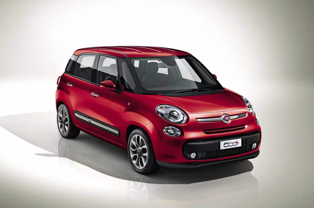 Fiat 500L: nuove foto e informazioni ufficiali (2)
