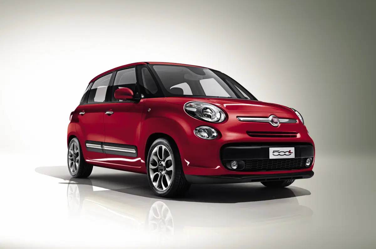 Fiat 500L: nuove foto e informazioni ufficiali (7)