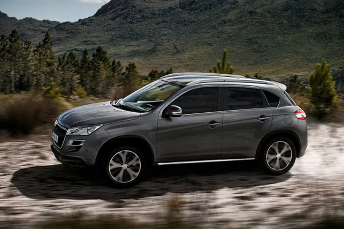 Peugeot 4008: nuove immagini ufficiali (2)