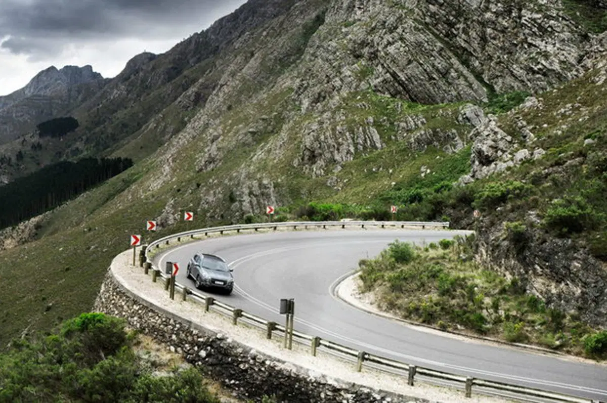 Peugeot 4008: nuove immagini ufficiali (8)