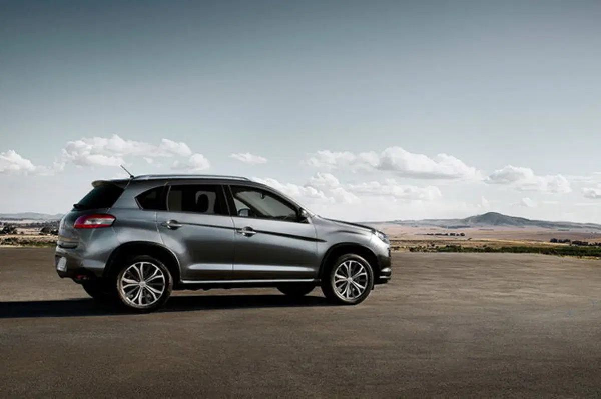 Peugeot 4008: nuove immagini ufficiali (11)