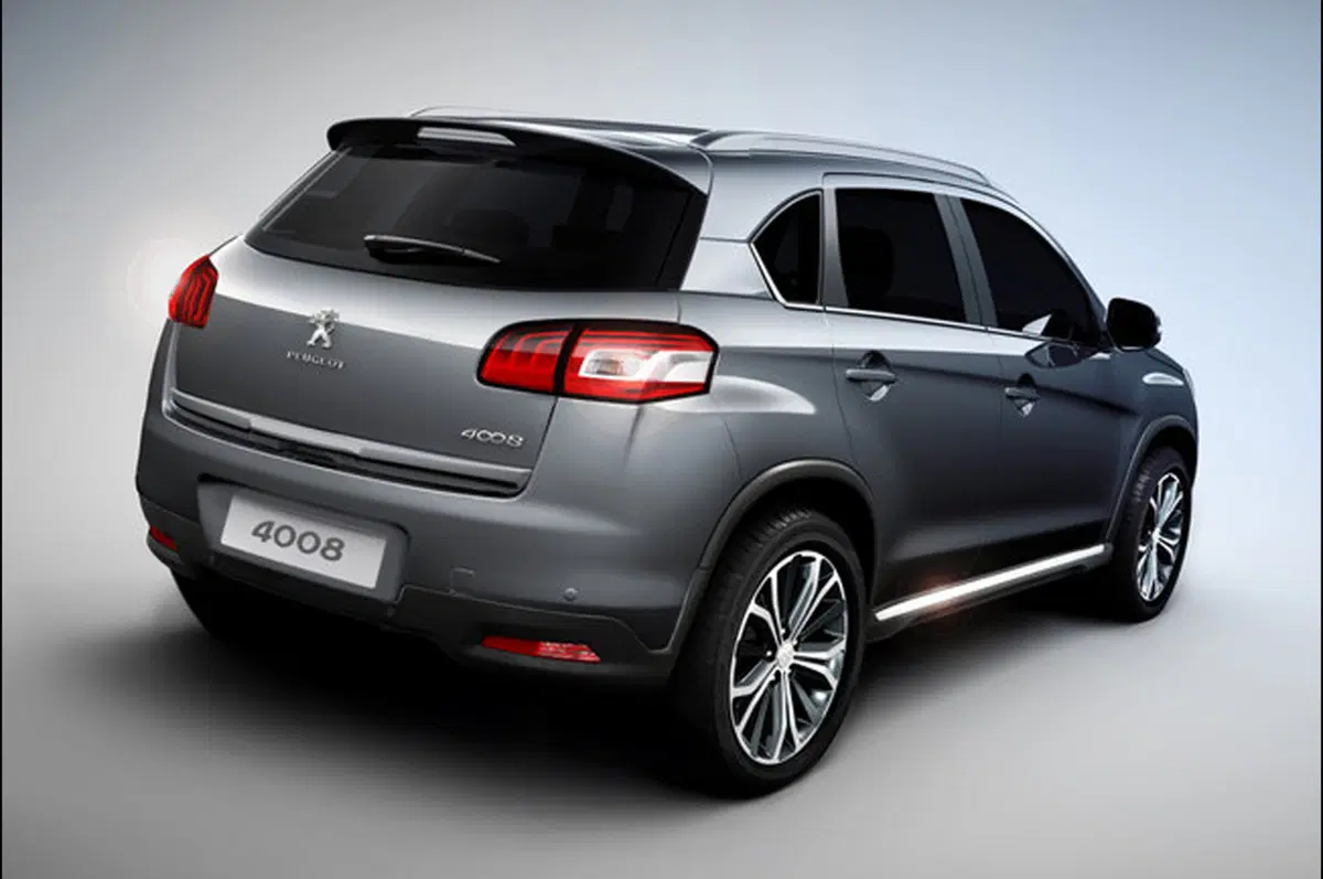 Peugeot 4008: nuove immagini ufficiali (15)