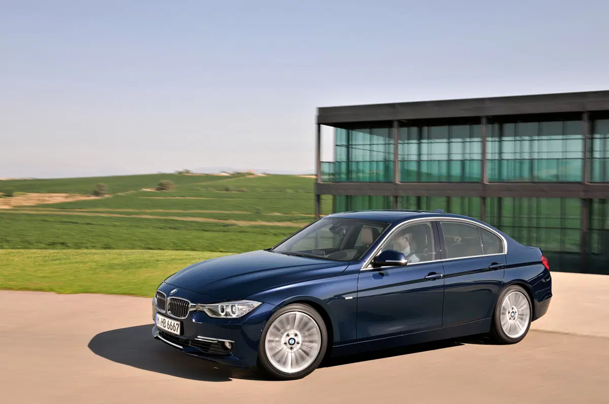 BMW Line: i nuovi livelli di allestimento della Casa di Monaco (12)