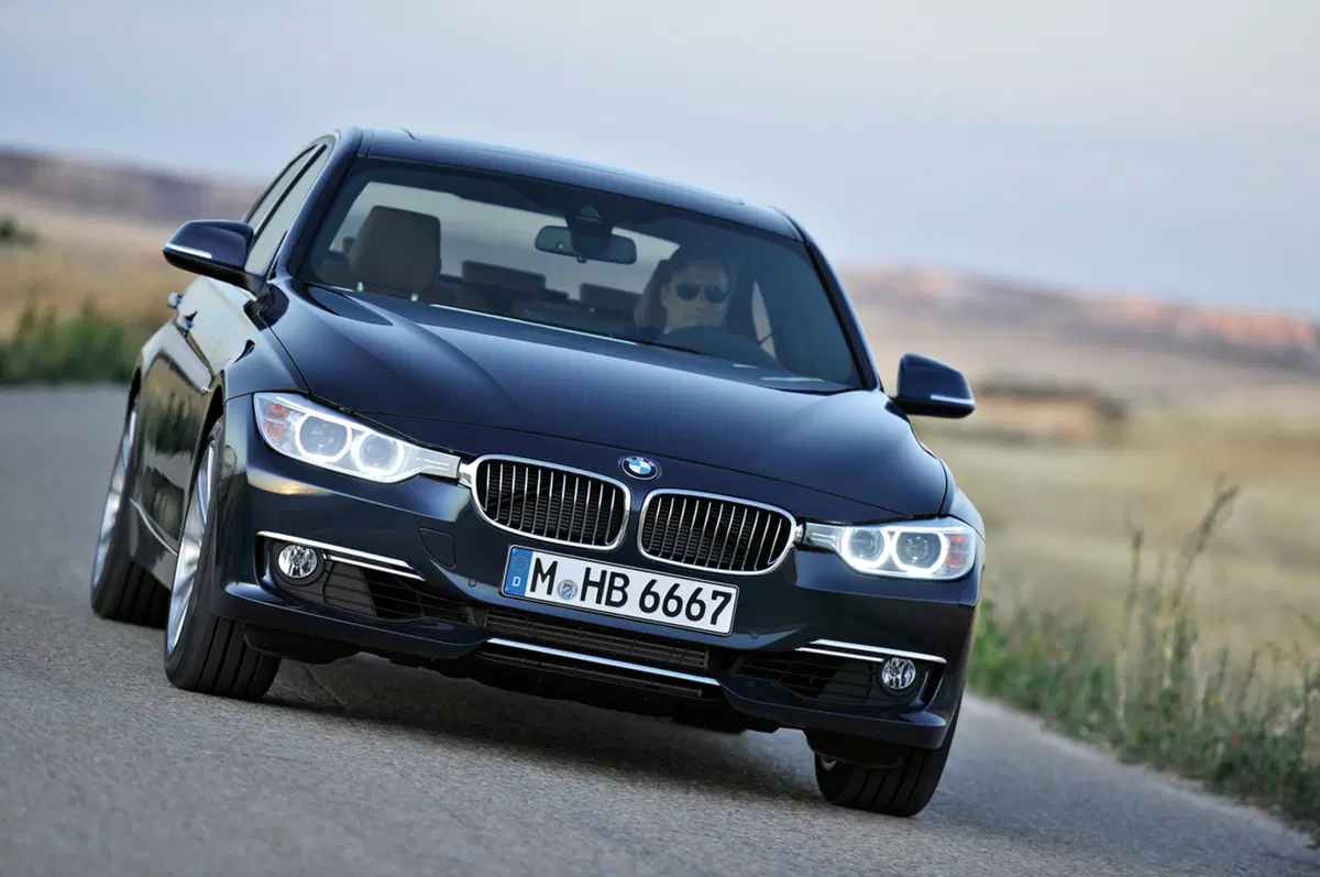 BMW Line: i nuovi livelli di allestimento della Casa di Monaco (13)