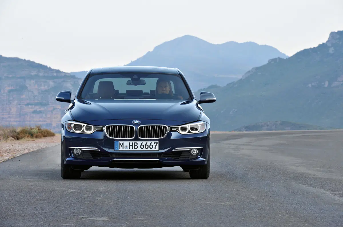 BMW Line: i nuovi livelli di allestimento della Casa di Monaco (16)