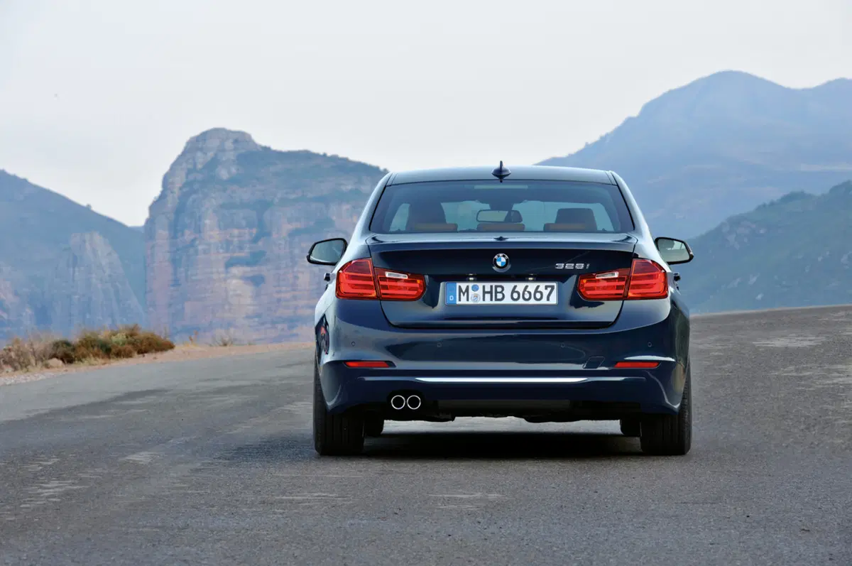 BMW Line: i nuovi livelli di allestimento della Casa di Monaco (19)