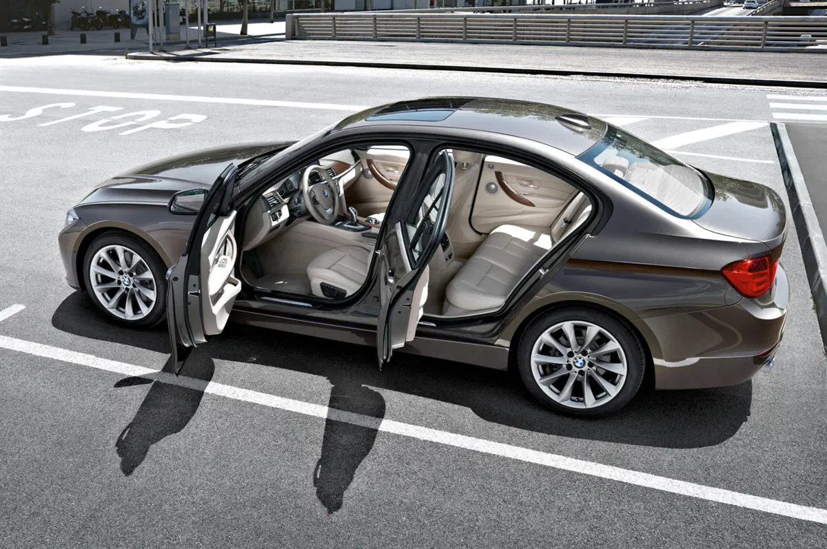 BMW Line: i nuovi livelli di allestimento della Casa di Monaco (21)