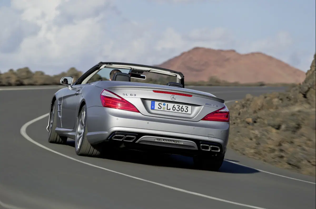 Nuova Mercedes-Benz SL 63 AMG (3)