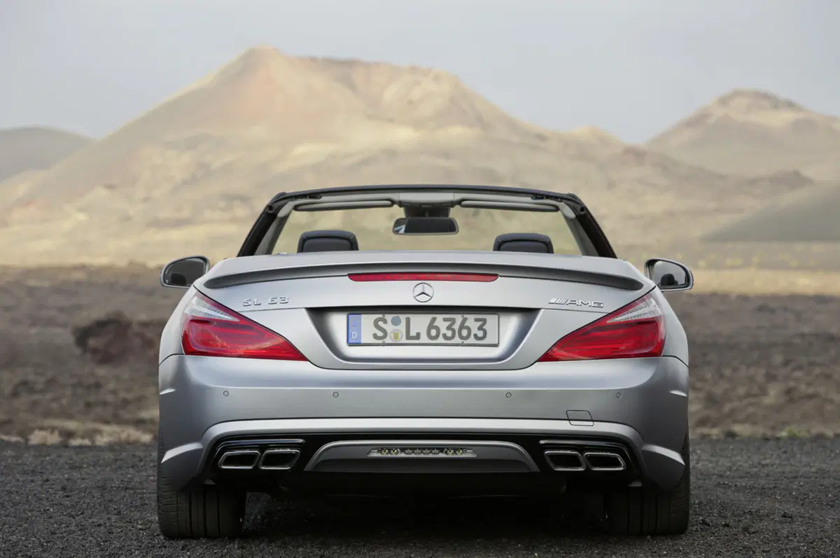 Nuova Mercedes-Benz SL 63 AMG (6)