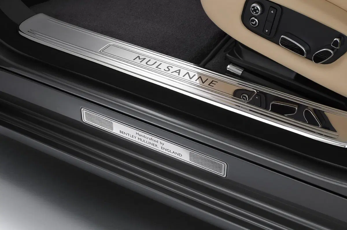Bentley Mulsanne Mulliner Driving Specification (16)