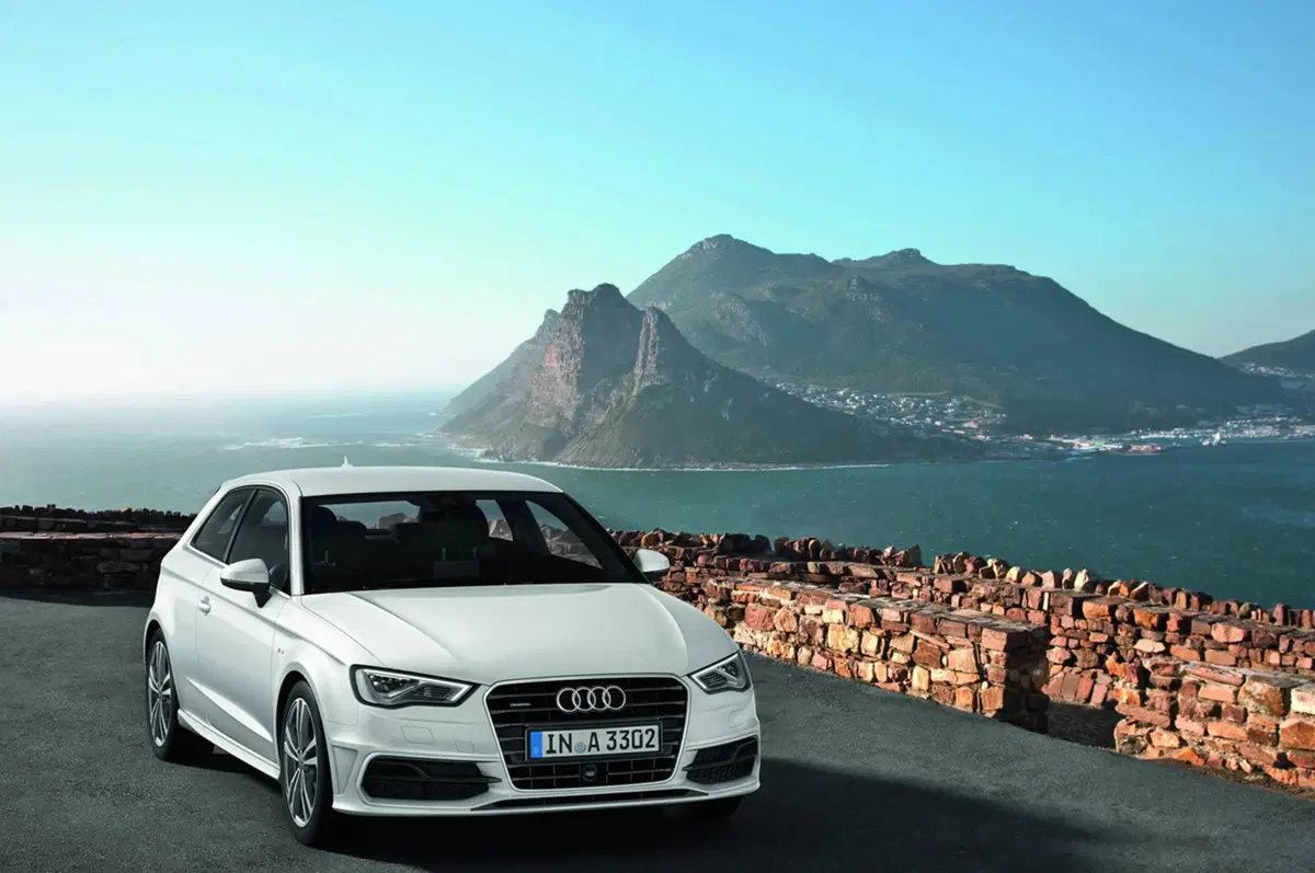 Nuova Audi A3: le prime immagini (8)